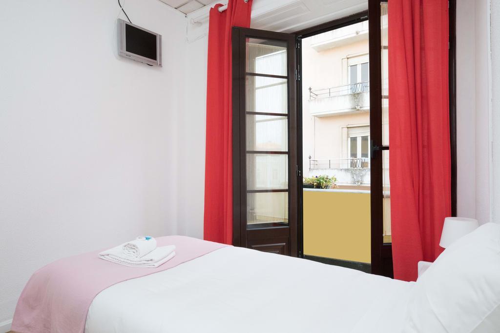 Peters Guesthouse Aveiro Dış mekan fotoğraf